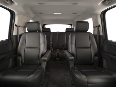 2011 Chevrolet Suburban 4WD 1500 LS
