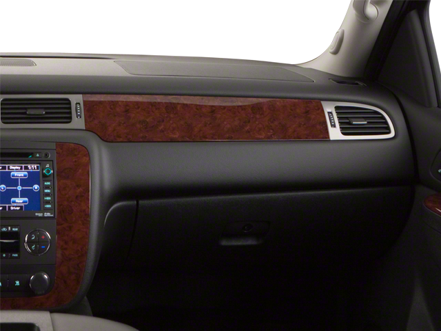 2011 Chevrolet Suburban 4WD 1500 LS