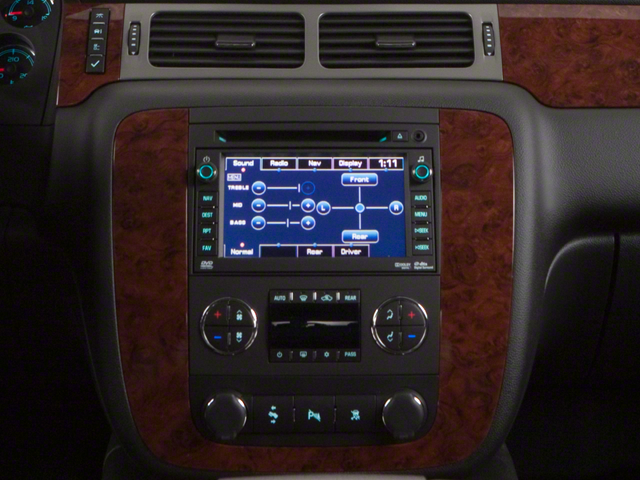 2013 Chevrolet Suburban 4WD 1500 LT