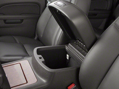 2013 Chevrolet Suburban 4WD 1500 LT