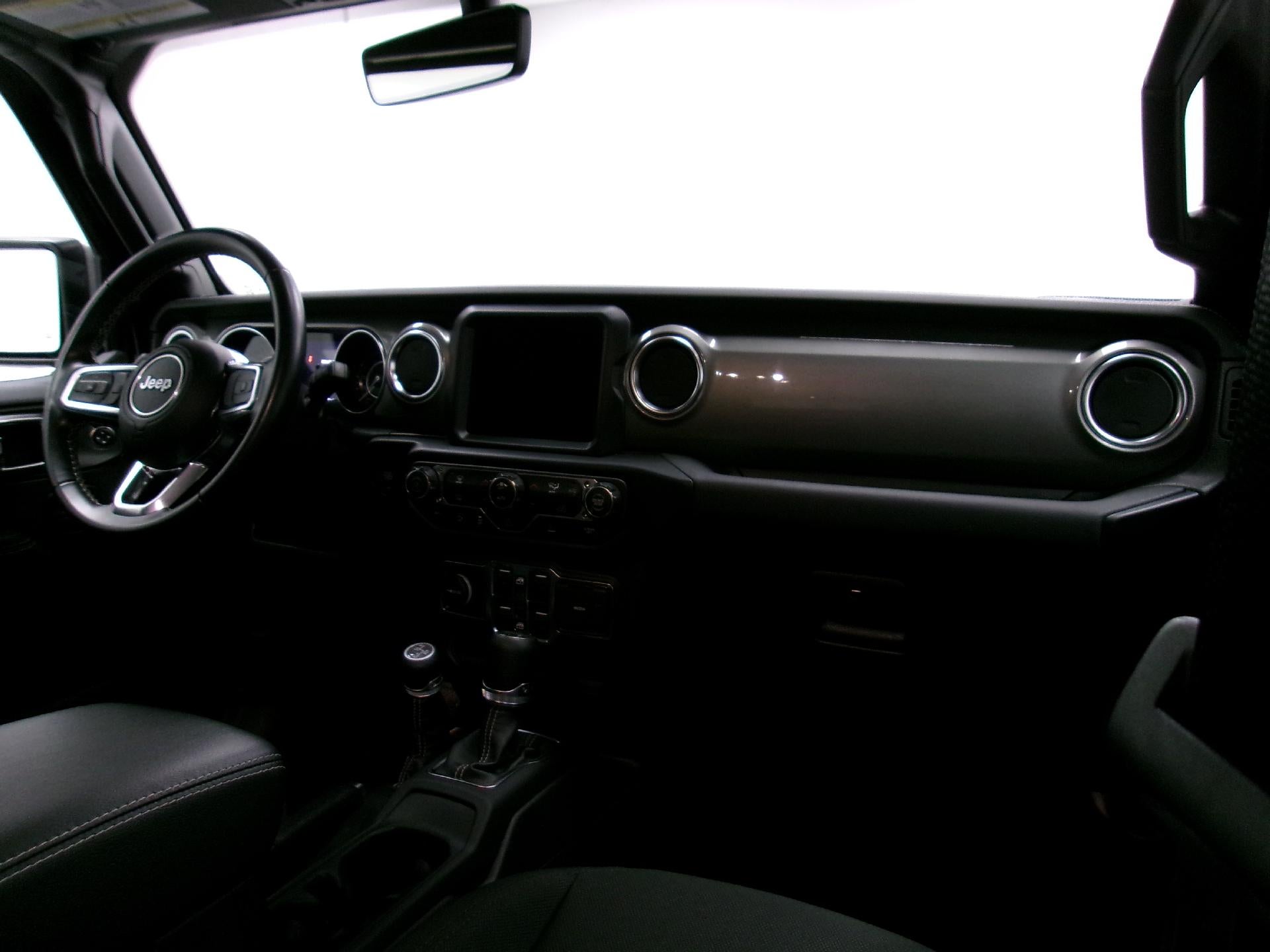 2022 Jeep Wrangler Unlimited Sahara 4x4