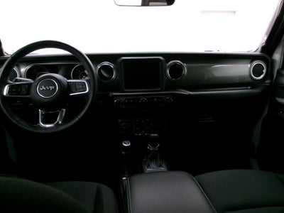 2022 Jeep Wrangler Unlimited Sahara 4x4