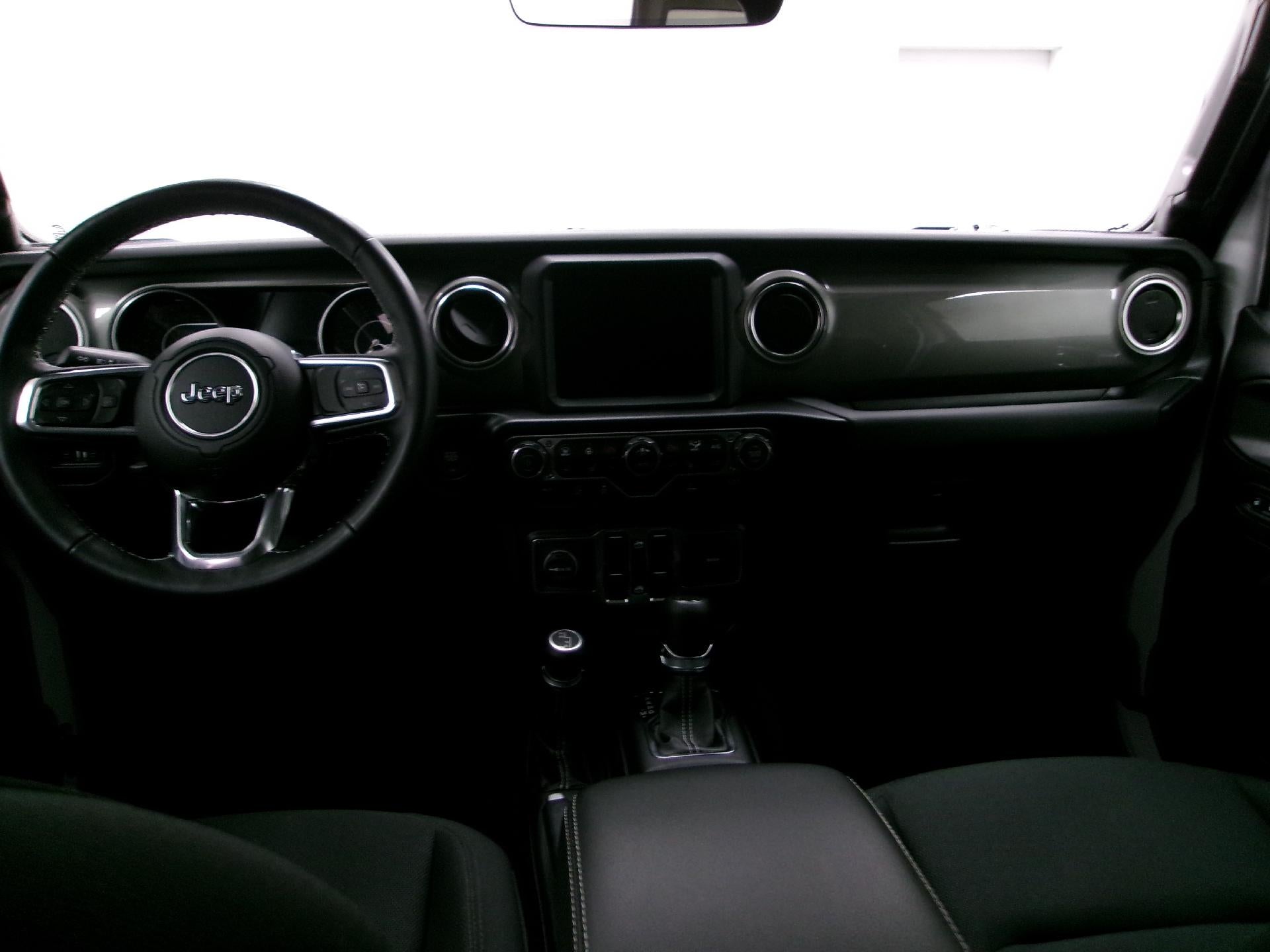 2022 Jeep Wrangler Unlimited Sahara 4x4