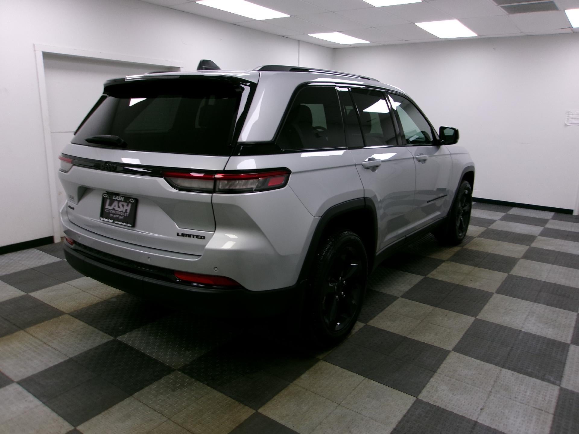 2025 Jeep Grand Cherokee Limited 4x4