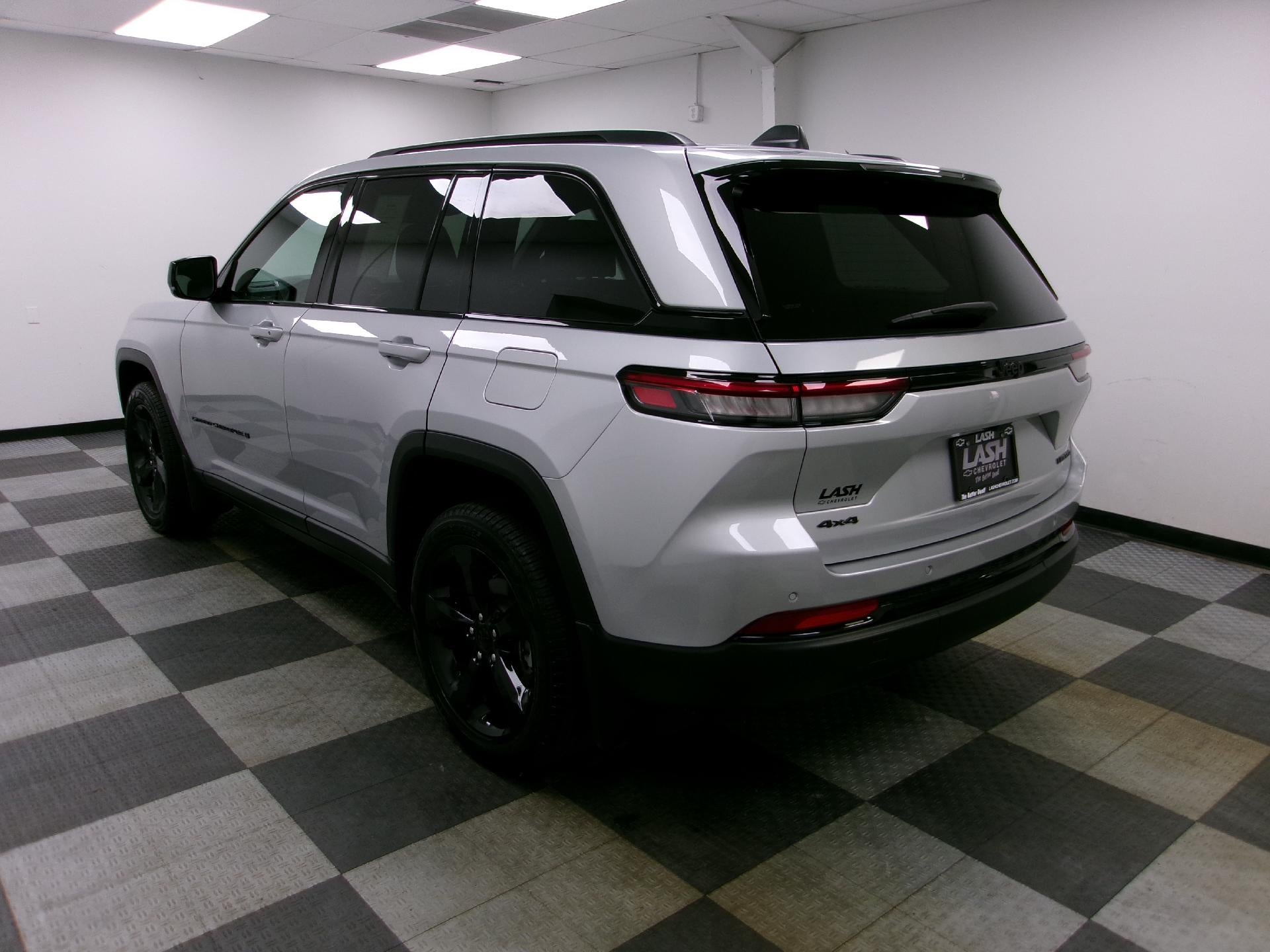 2025 Jeep Grand Cherokee Limited 4x4