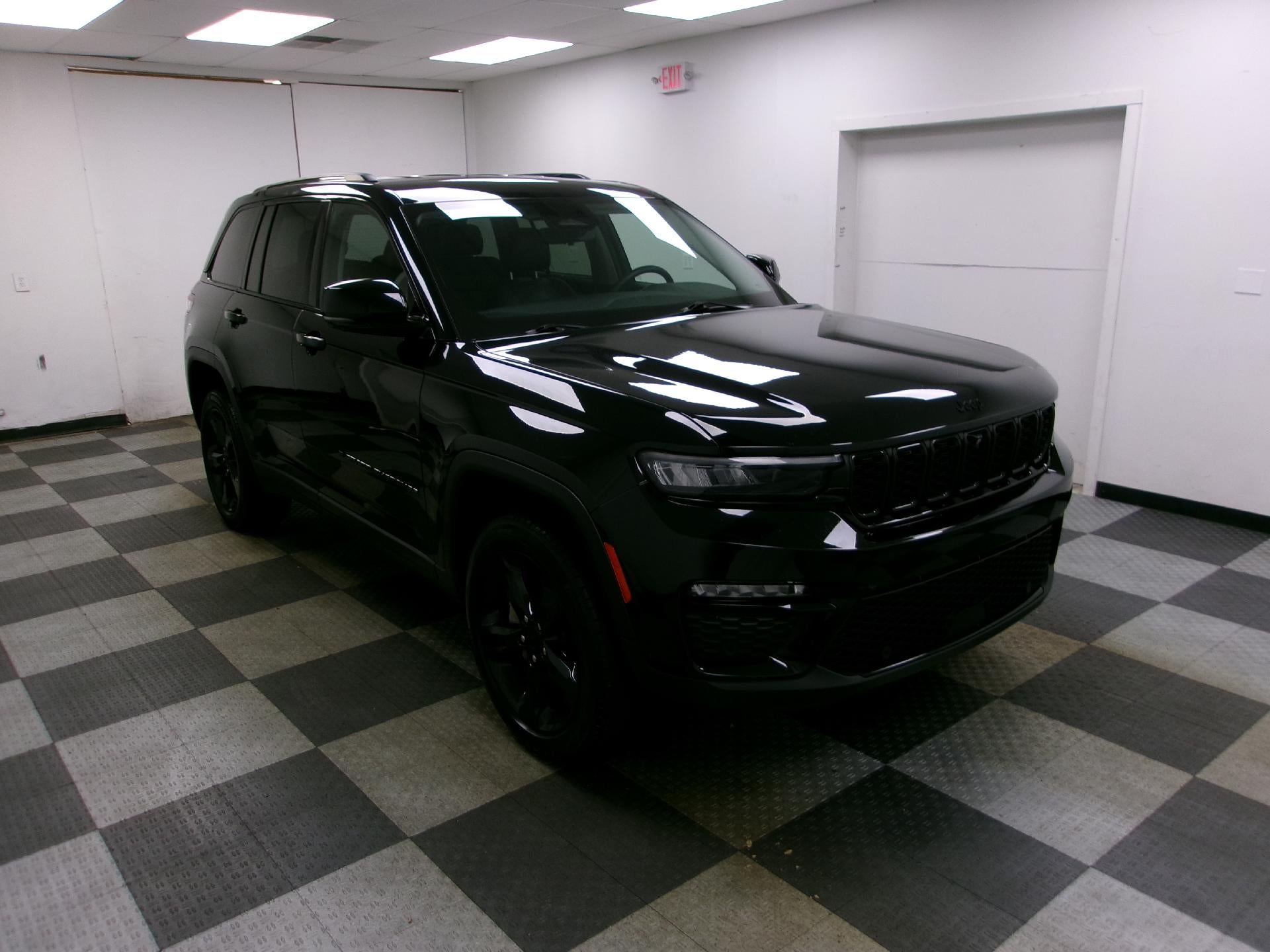 2023 Jeep Grand Cherokee Limited 4x4