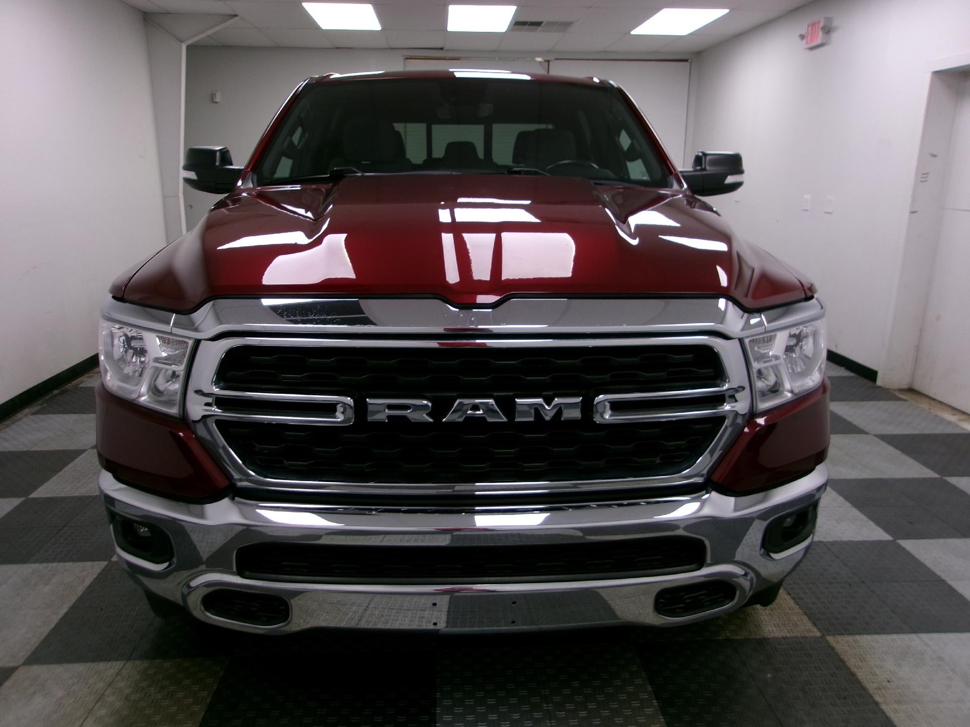 2022 RAM 1500 Big Horn 4x4 Crew Cab 5'7" Box