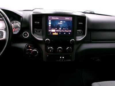 2022 RAM 1500 Big Horn 4x4 Crew Cab 5'7" Box