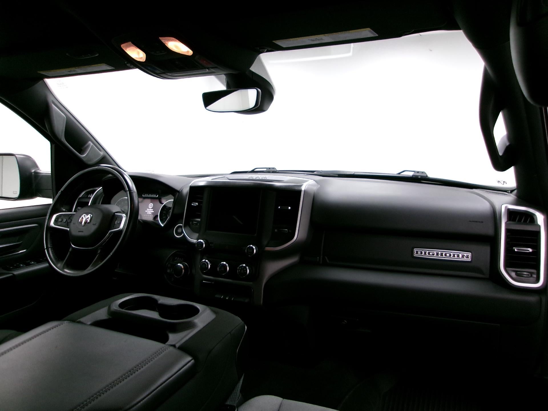 2022 RAM 1500 Big Horn 4x4 Crew Cab 5'7" Box