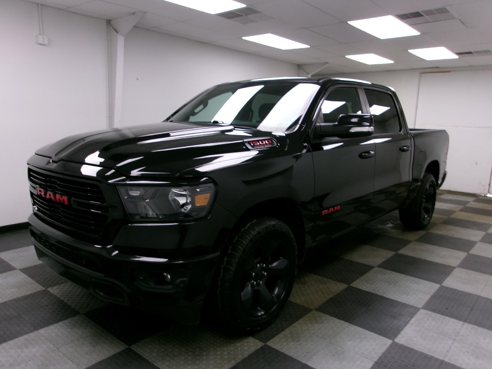 2019 RAM 1500 Big Horn/Lone Star 4x4 Crew Cab 5'7" Box