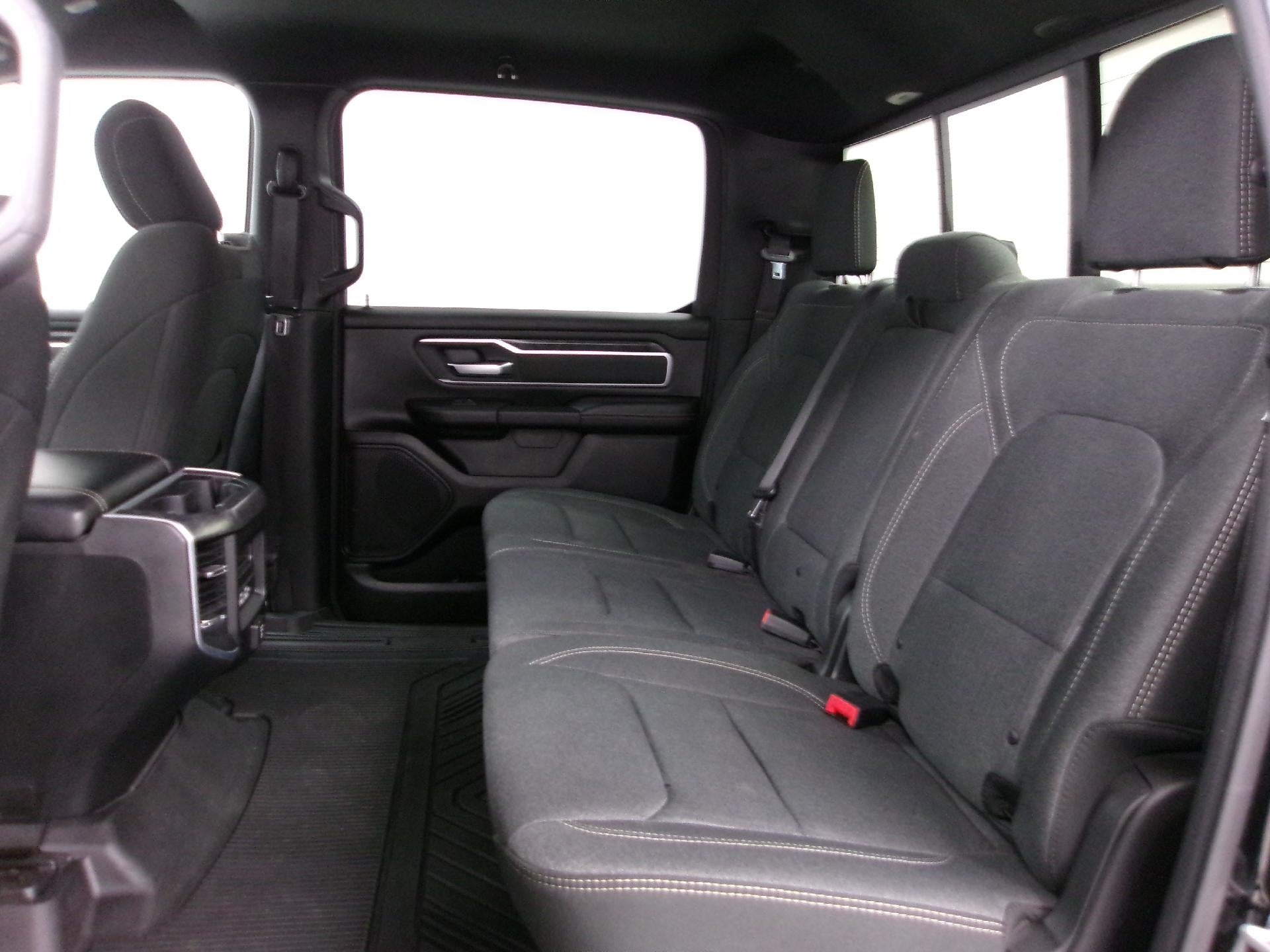 2019 RAM 1500 Big Horn/Lone Star 4x4 Crew Cab 5'7" Box