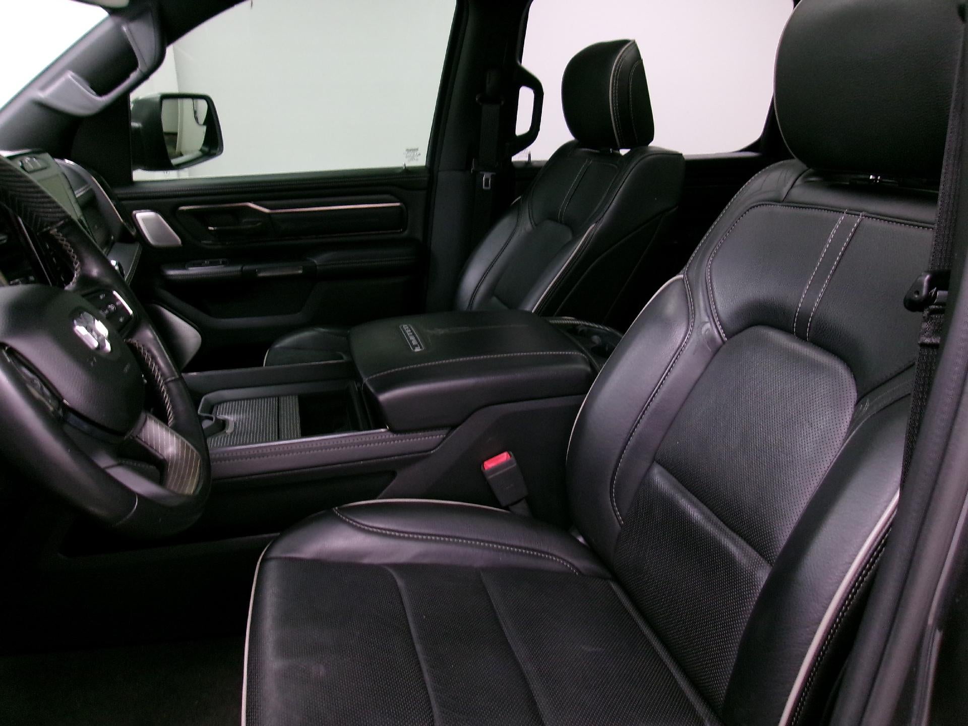 2020 RAM 1500 Limited 4x4 Crew Cab 5'7" Box