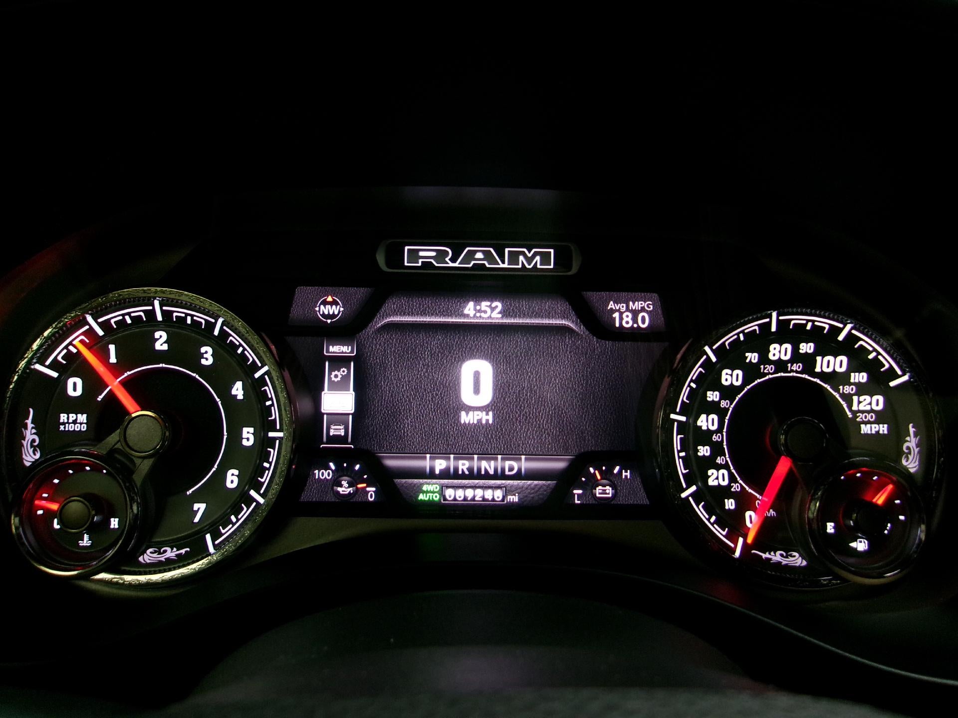 2019 RAM 1500 Longhorn 4x4 Crew Cab 5'7" Box