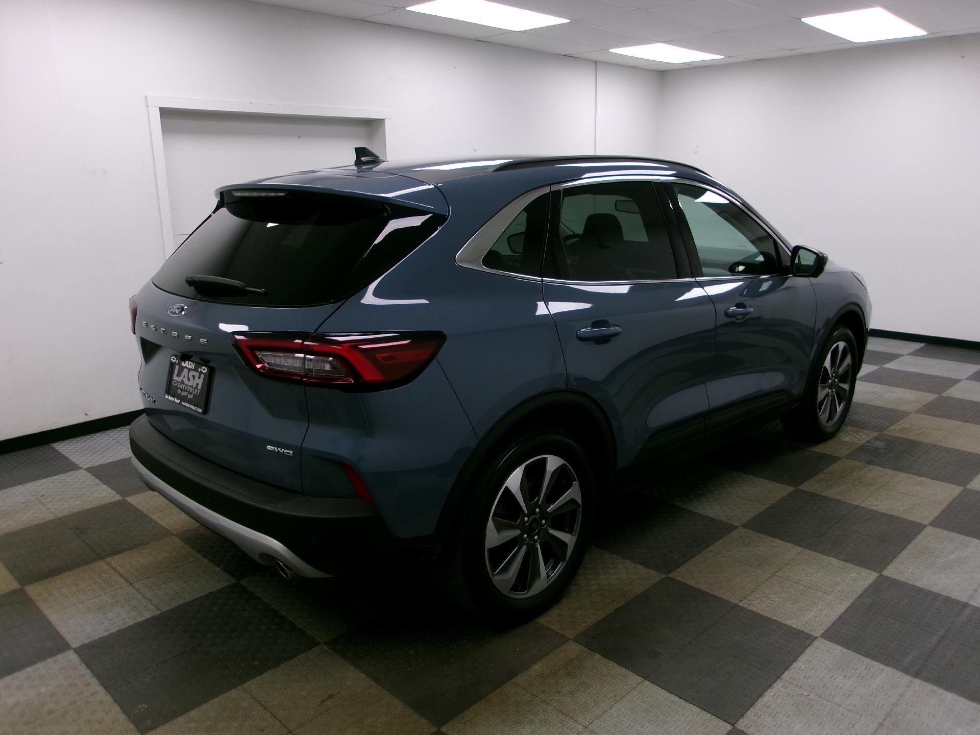 2024 Ford Escape Platinum AWD