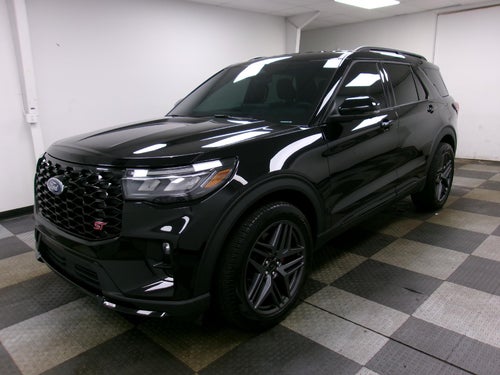 2025 Ford Explorer ST 4WD