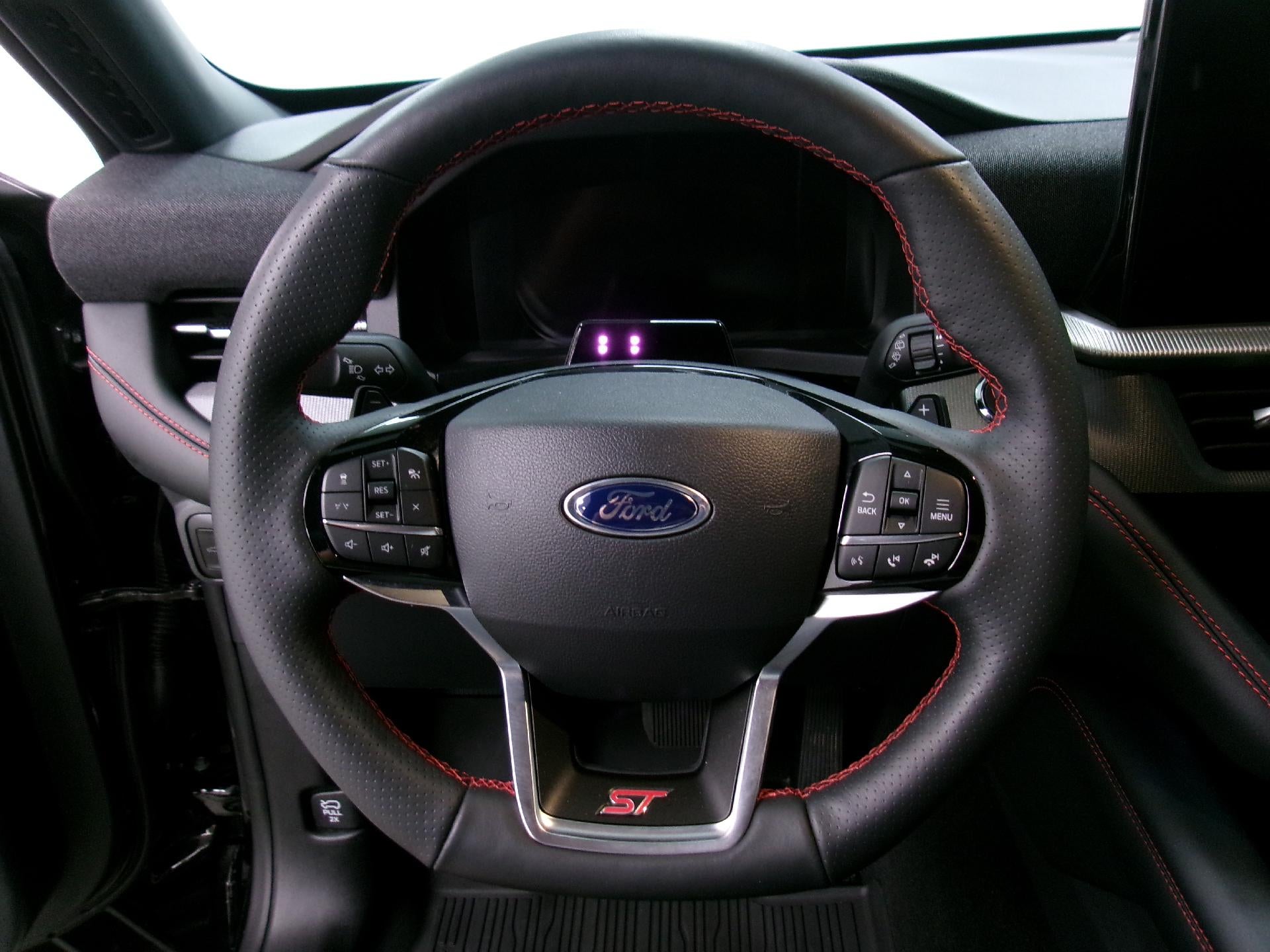 2025 Ford Explorer ST 4WD