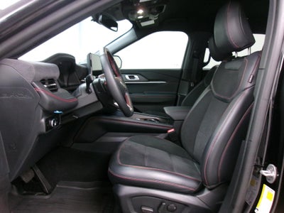 2025 Ford Explorer ST 4WD