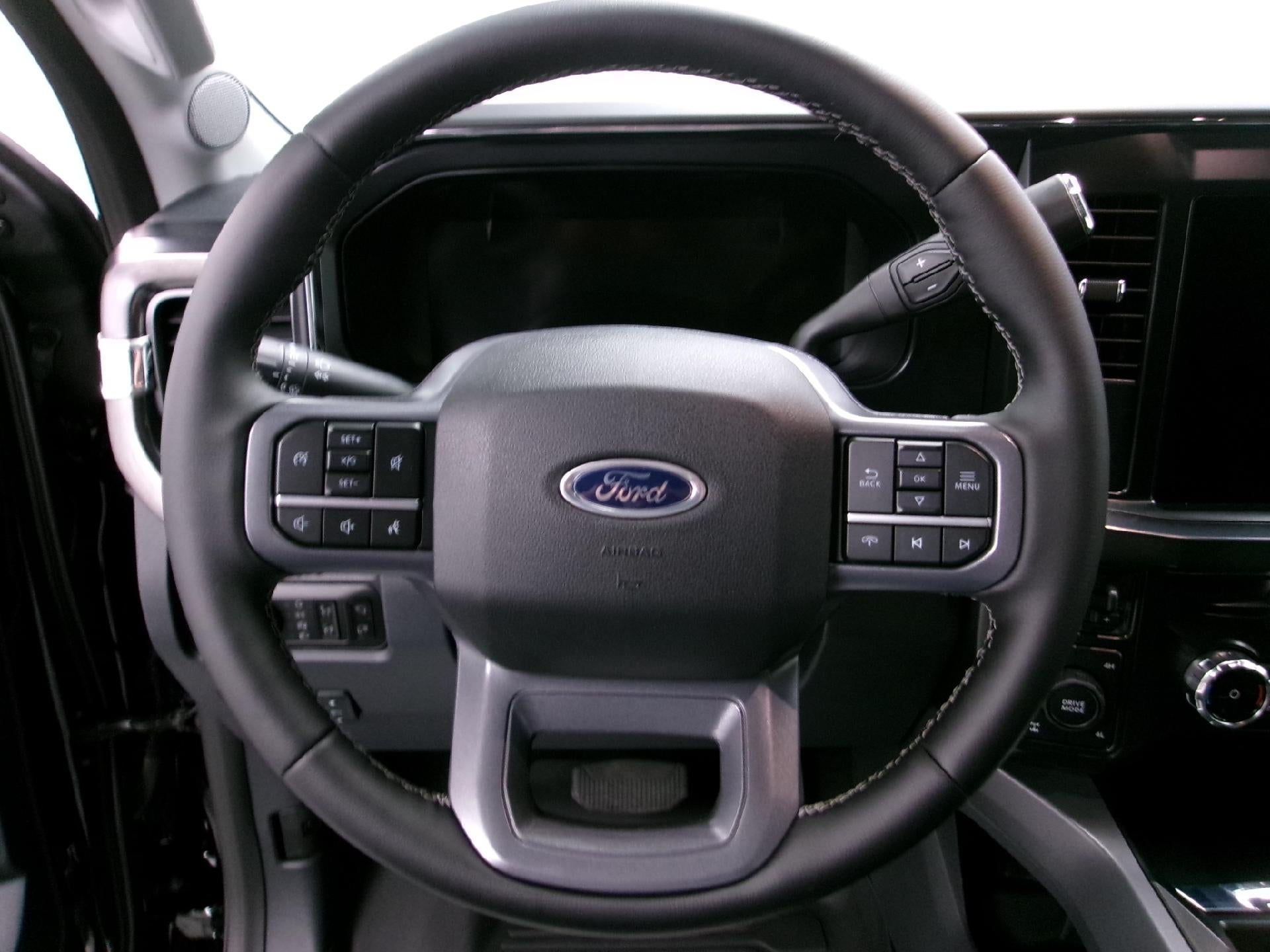 2026 Ford Super Duty F-350 SRW LARIAT 4WD Crew Cab 6.75' Box