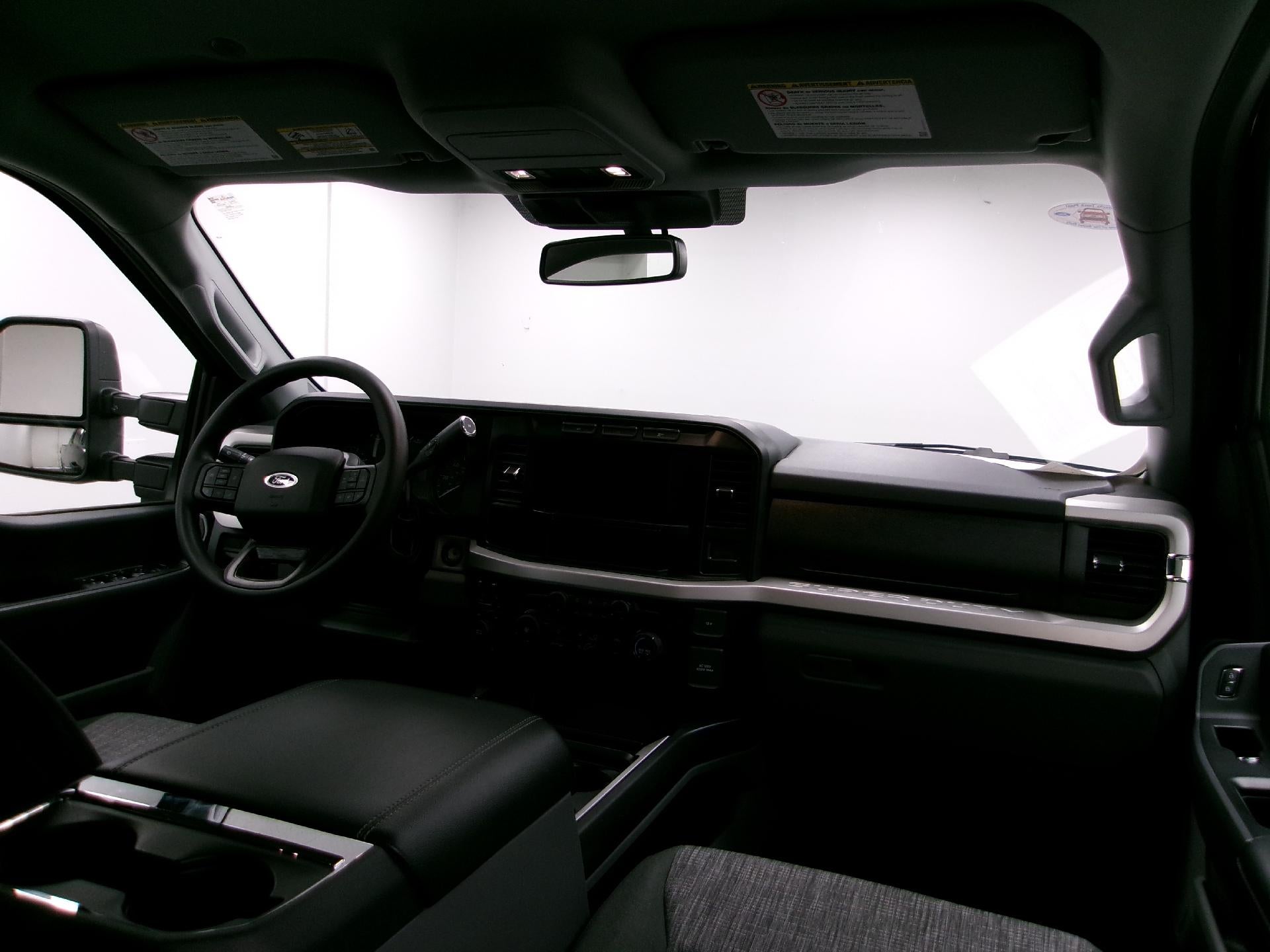 2023 Ford Super Duty F-250 SRW XLT 4WD SuperCab 6.75' Box