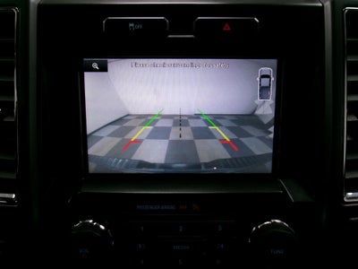 2015 Ford F-150 4WD SuperCrew 5-1/2 Ft Box XLT