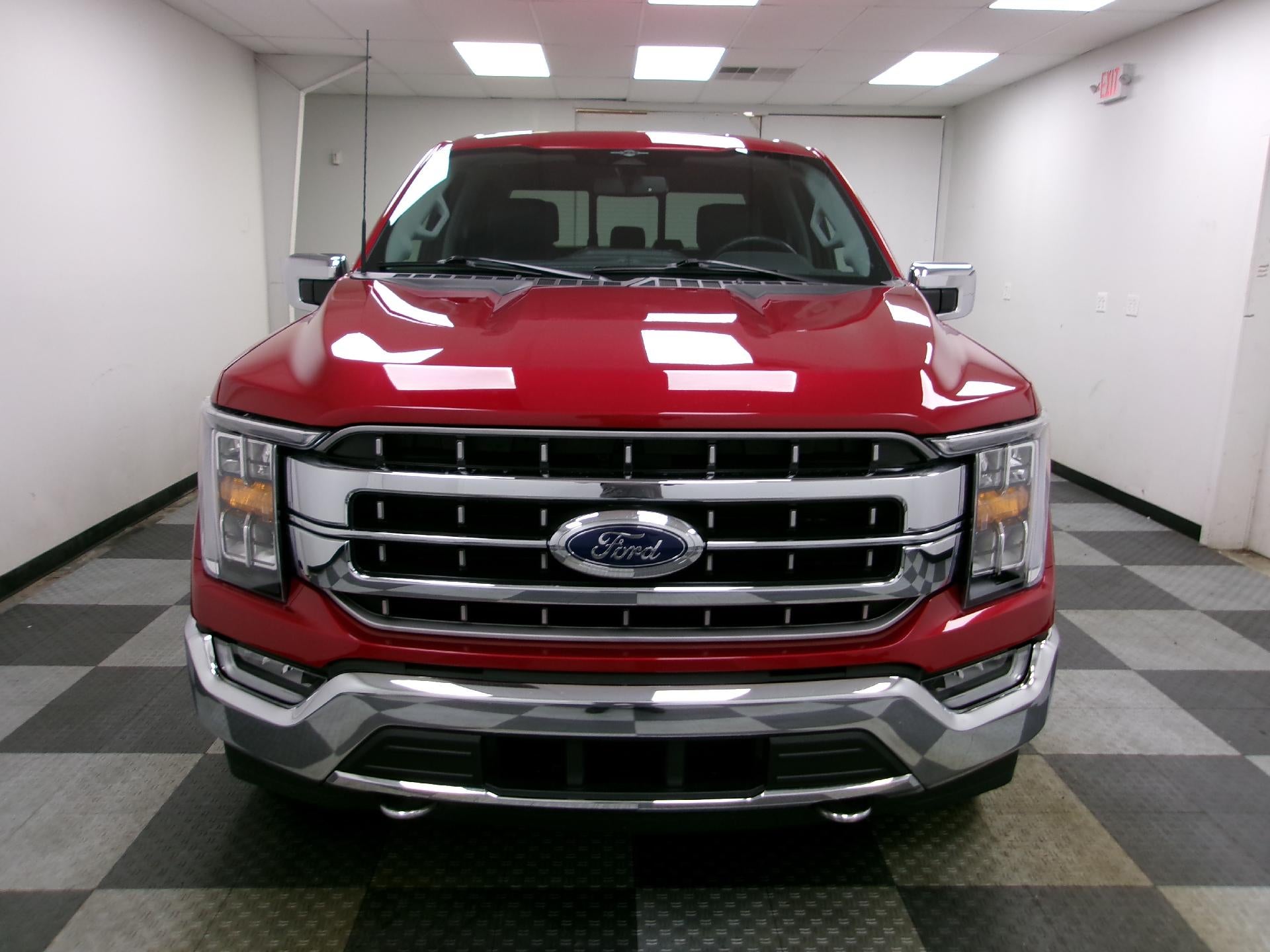 2023 Ford F-150 LARIAT 4WD SuperCrew 5.5' Box