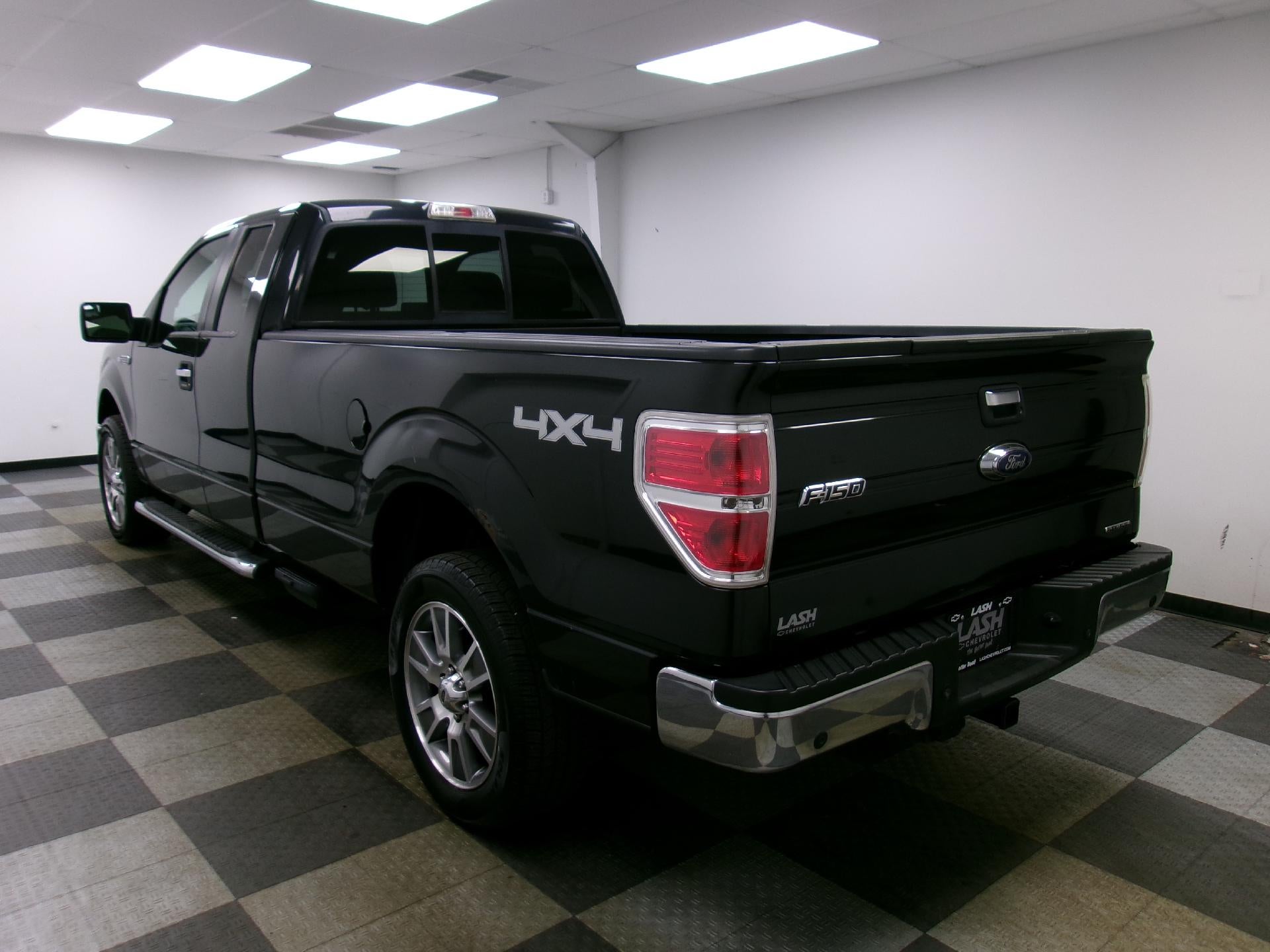 2014 Ford F-150 4WD SuperCab 6-1/2 Ft Box XLT