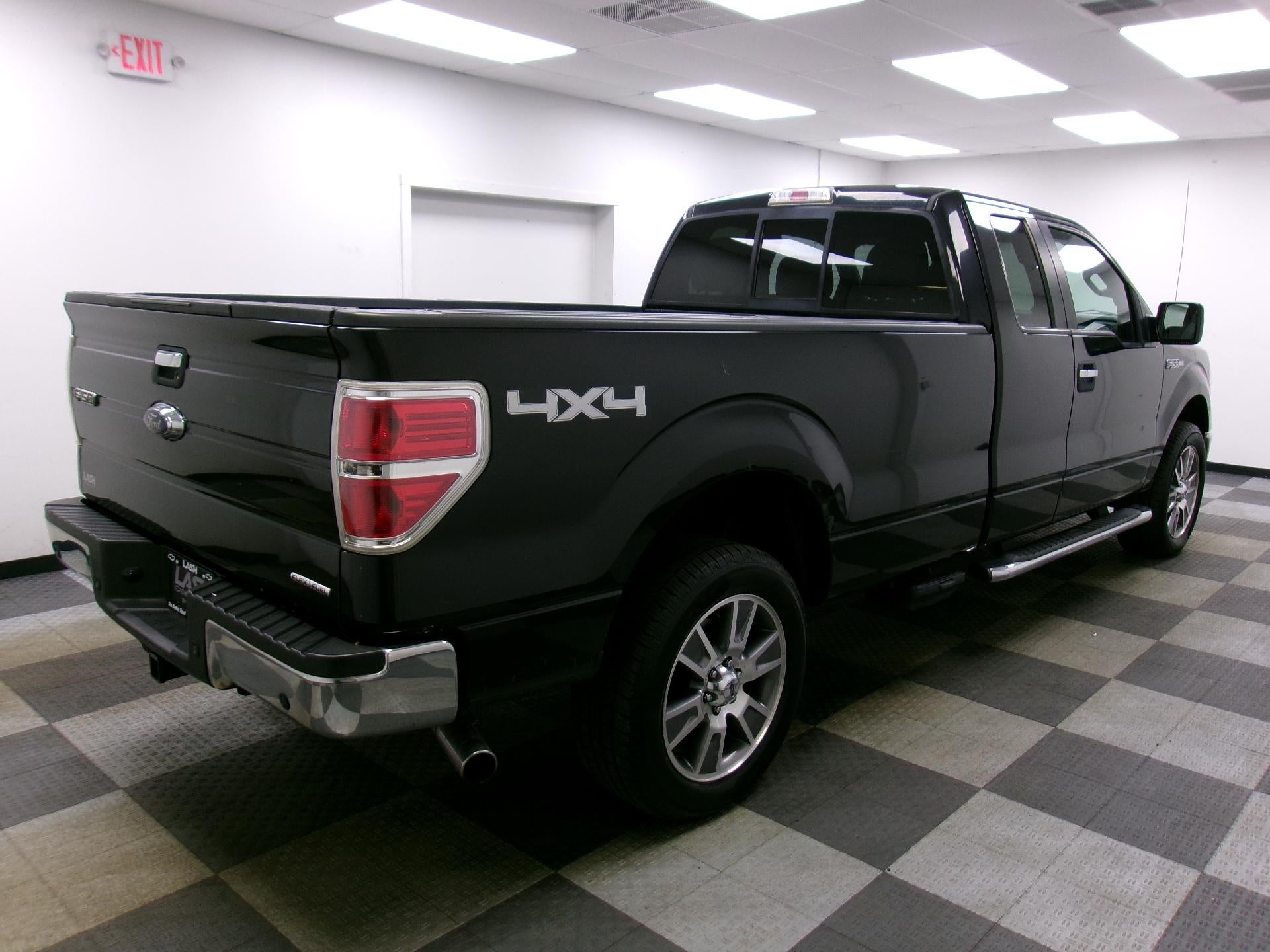 2014 Ford F-150 4WD SuperCab 6-1/2 Ft Box XLT