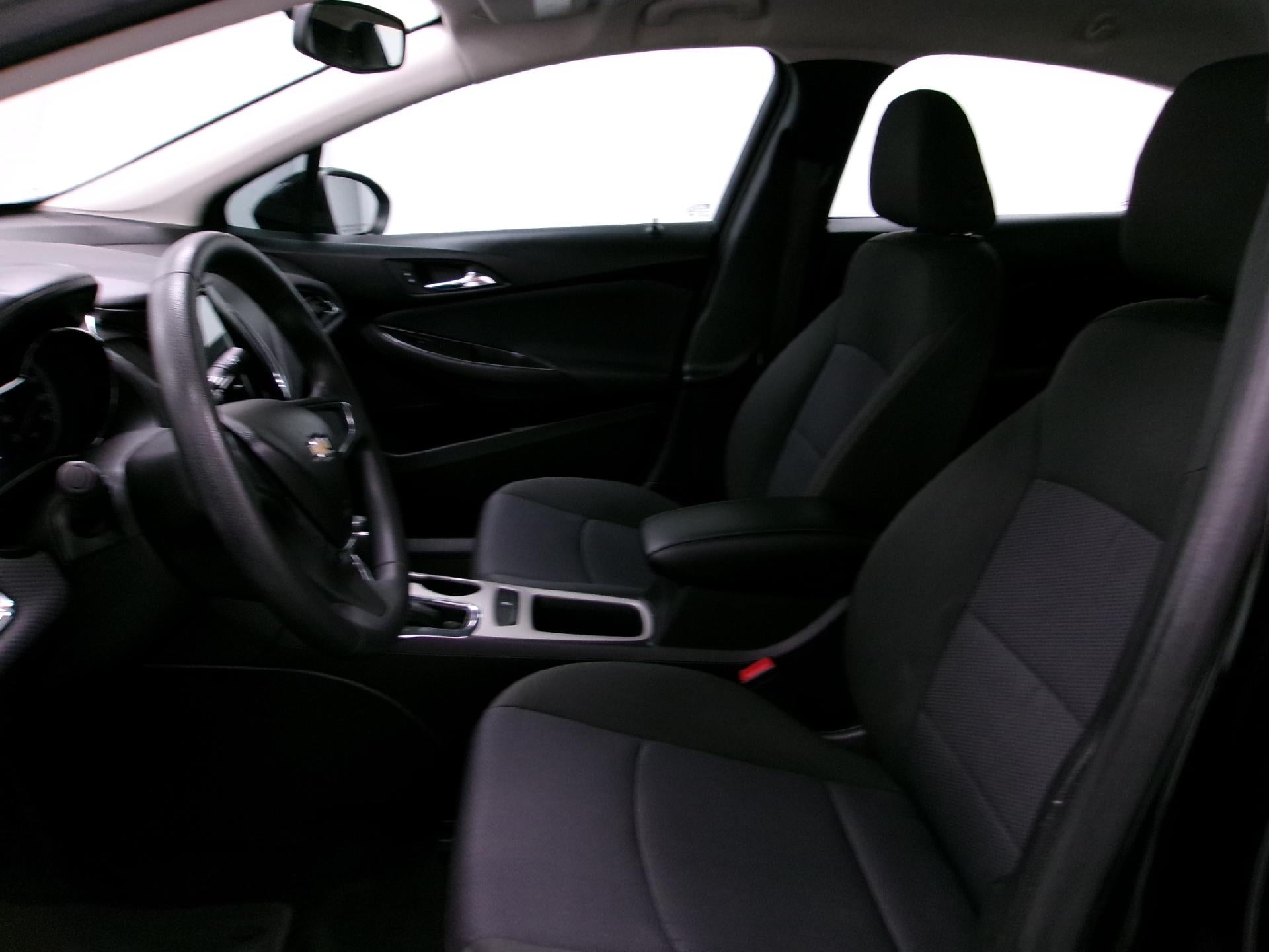 2018 Chevrolet Cruze Sedan LS (Automatic)