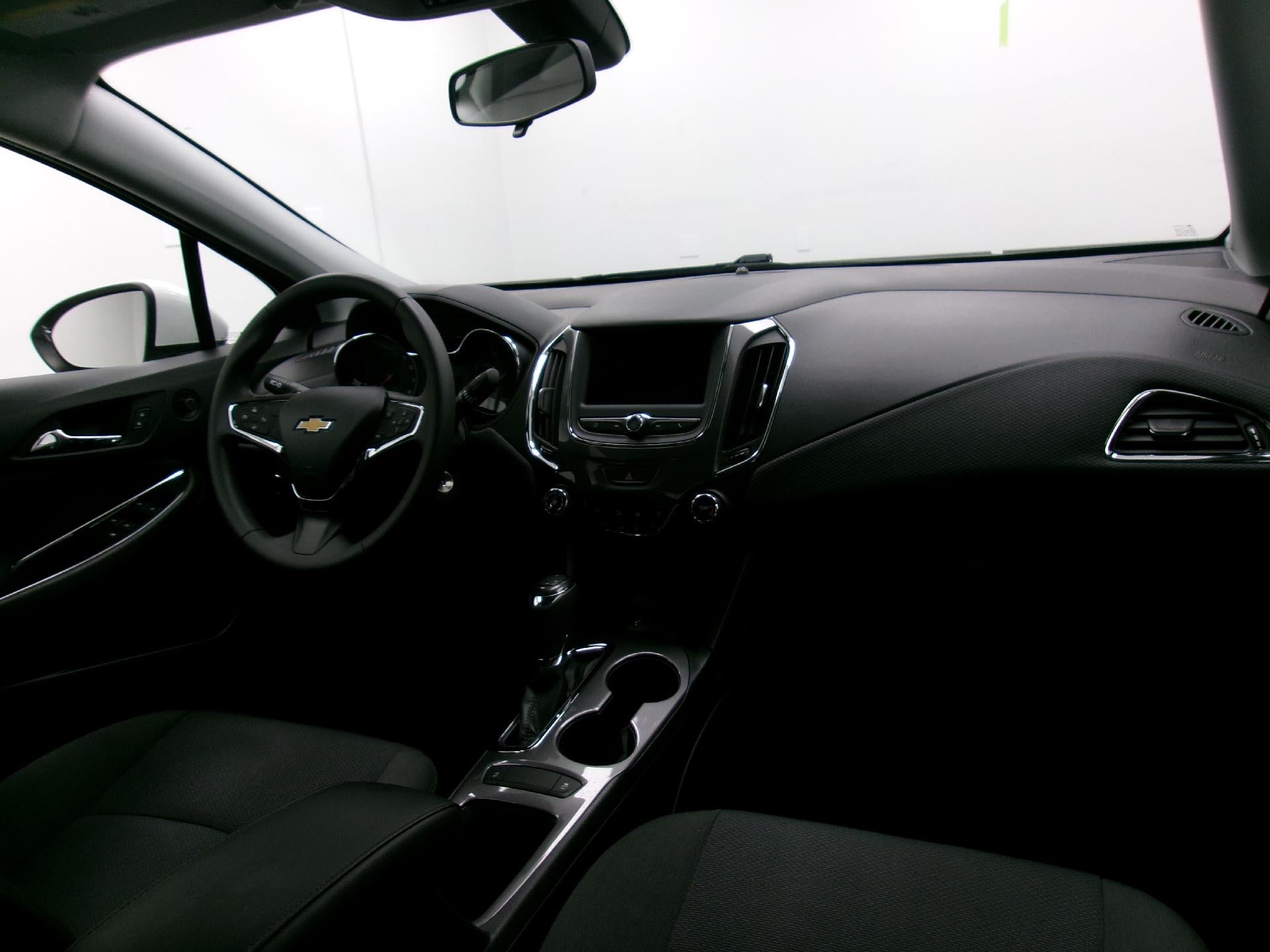2019 Chevrolet Cruze Sedan LS