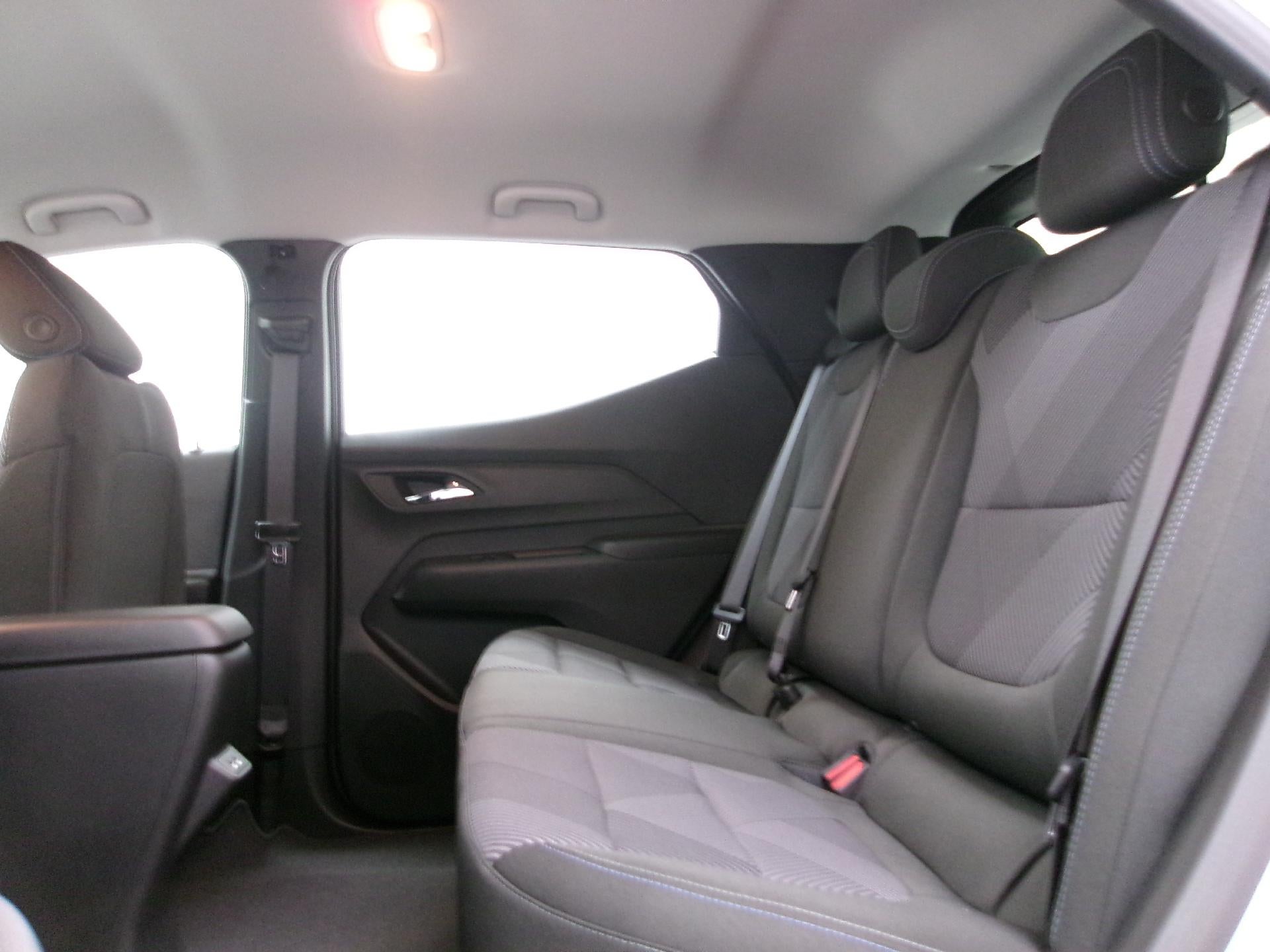 2027 Chevrolet Bolt FWD 4dr LT