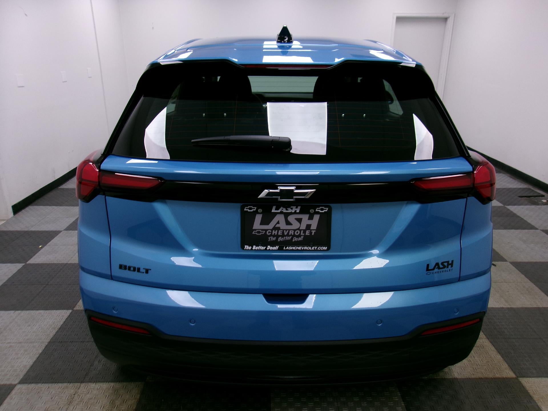 2027 Chevrolet Bolt FWD 4dr LT