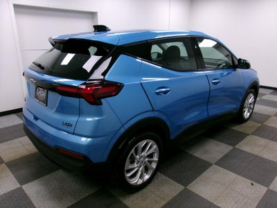 2027 Chevrolet Bolt FWD 4dr LT