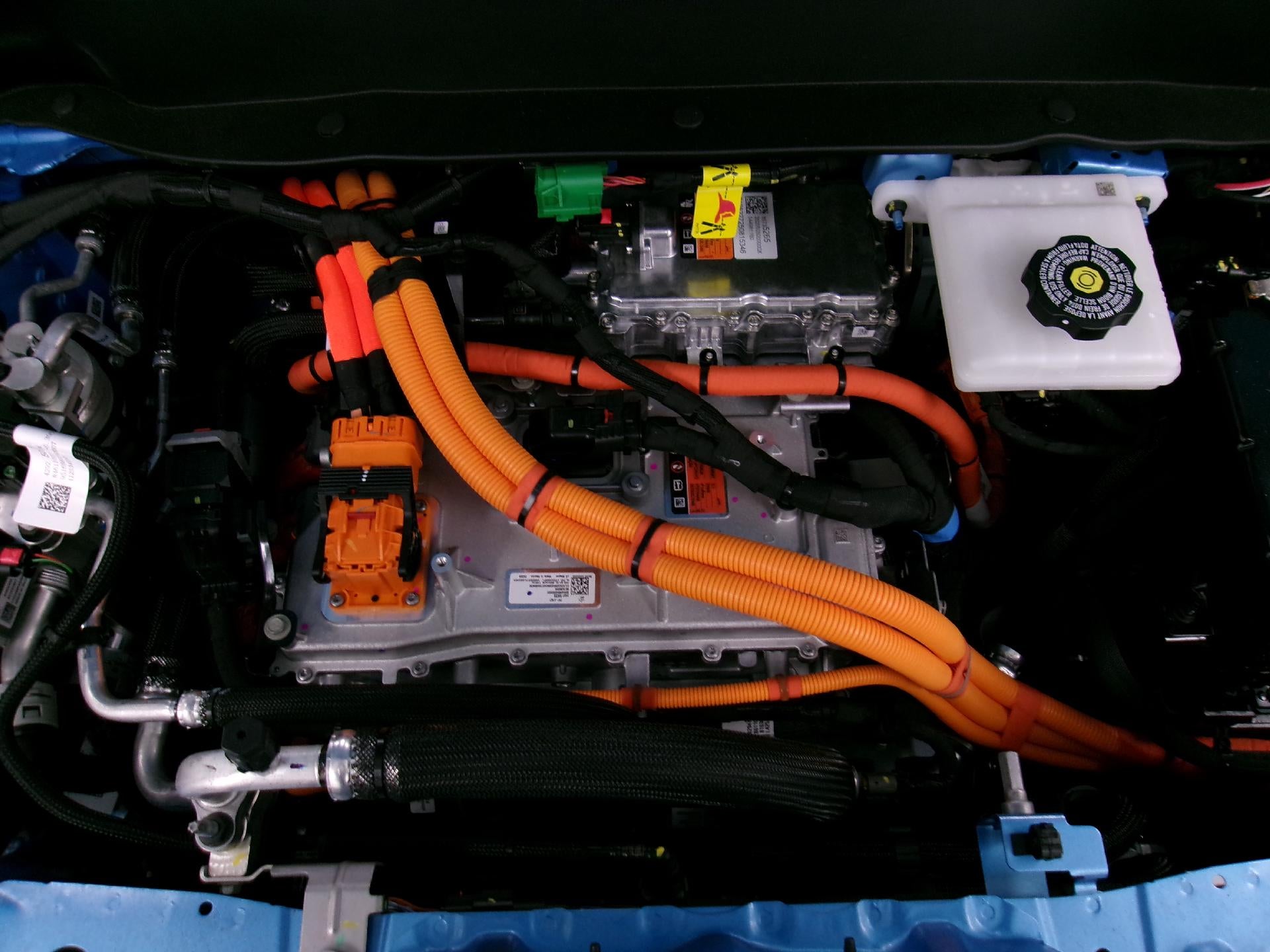 2027 Chevrolet Bolt FWD 4dr LT