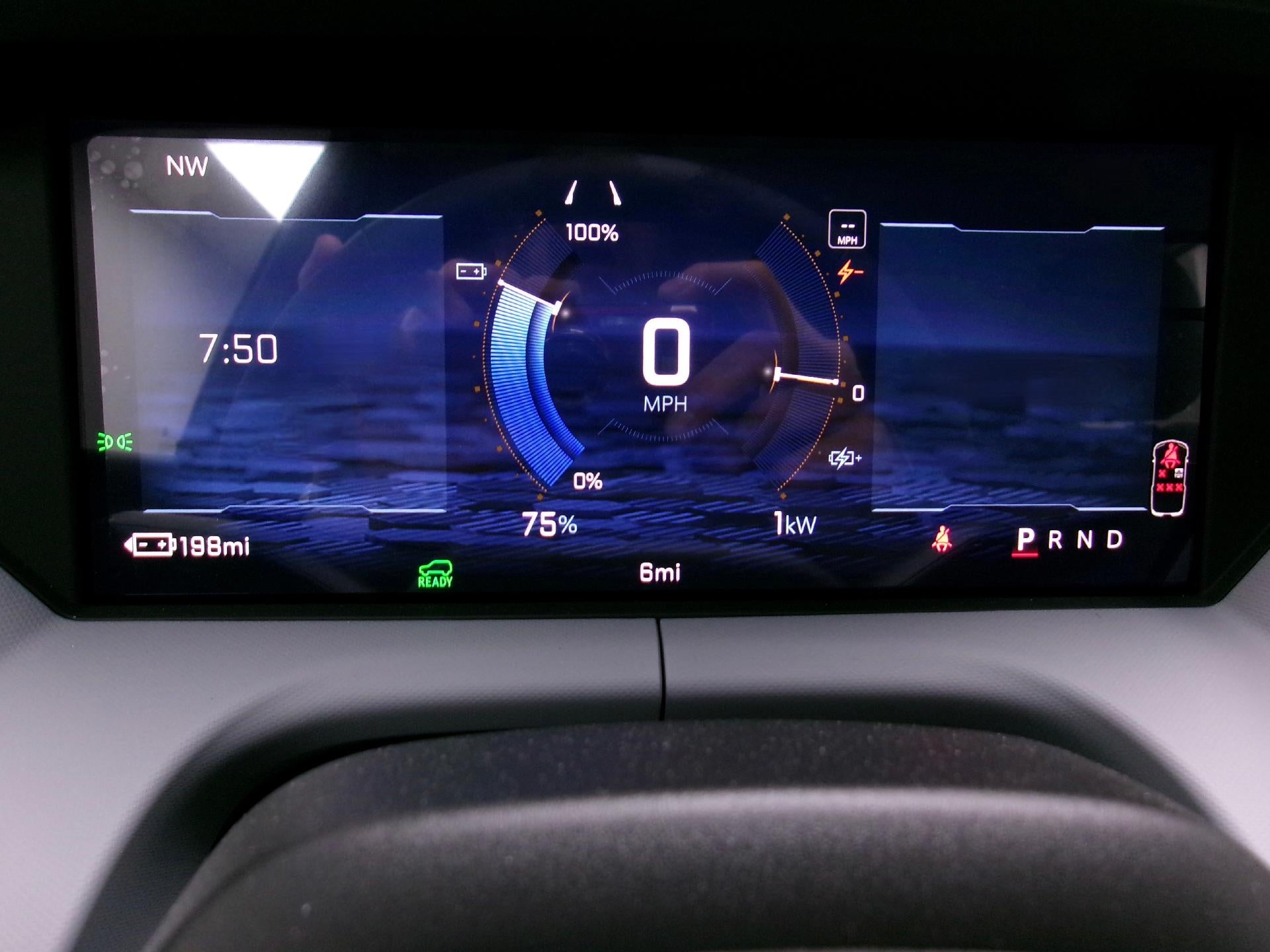2027 Chevrolet Bolt FWD 4dr LT