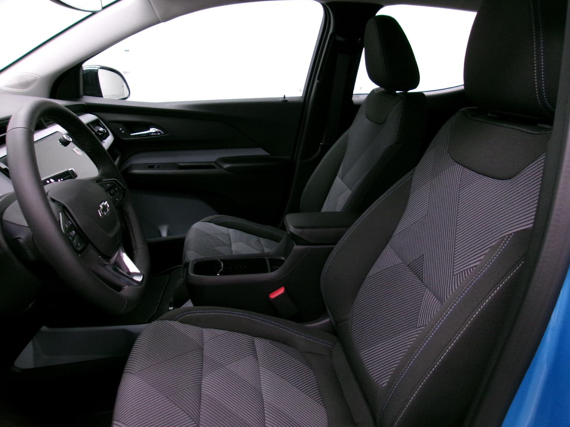 2027 Chevrolet Bolt FWD 4dr LT