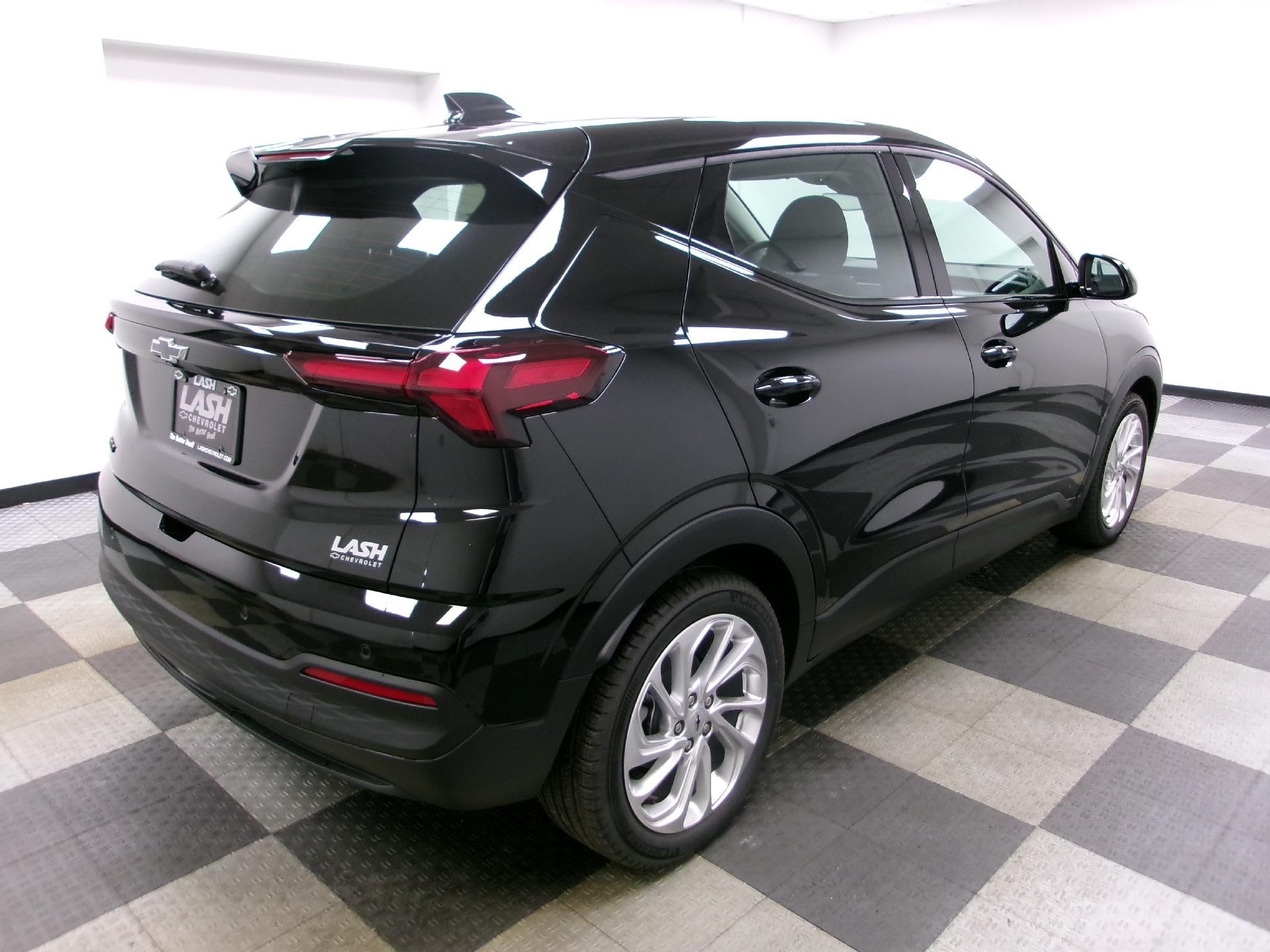 2027 Chevrolet Bolt FWD 4dr LT