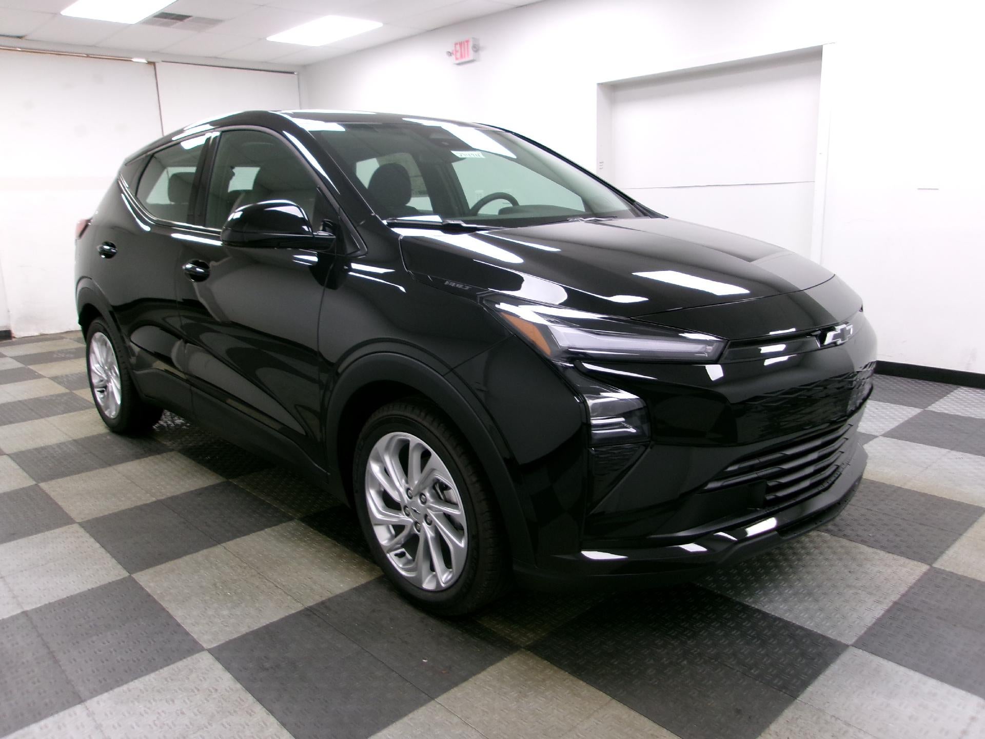 2027 Chevrolet Bolt FWD 4dr LT