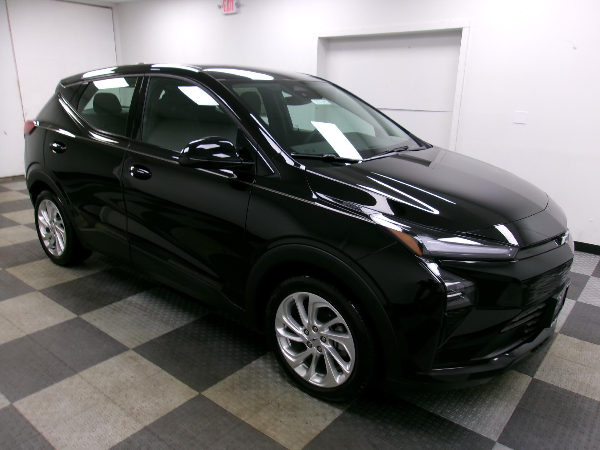 2027 Chevrolet Bolt FWD 4dr LT