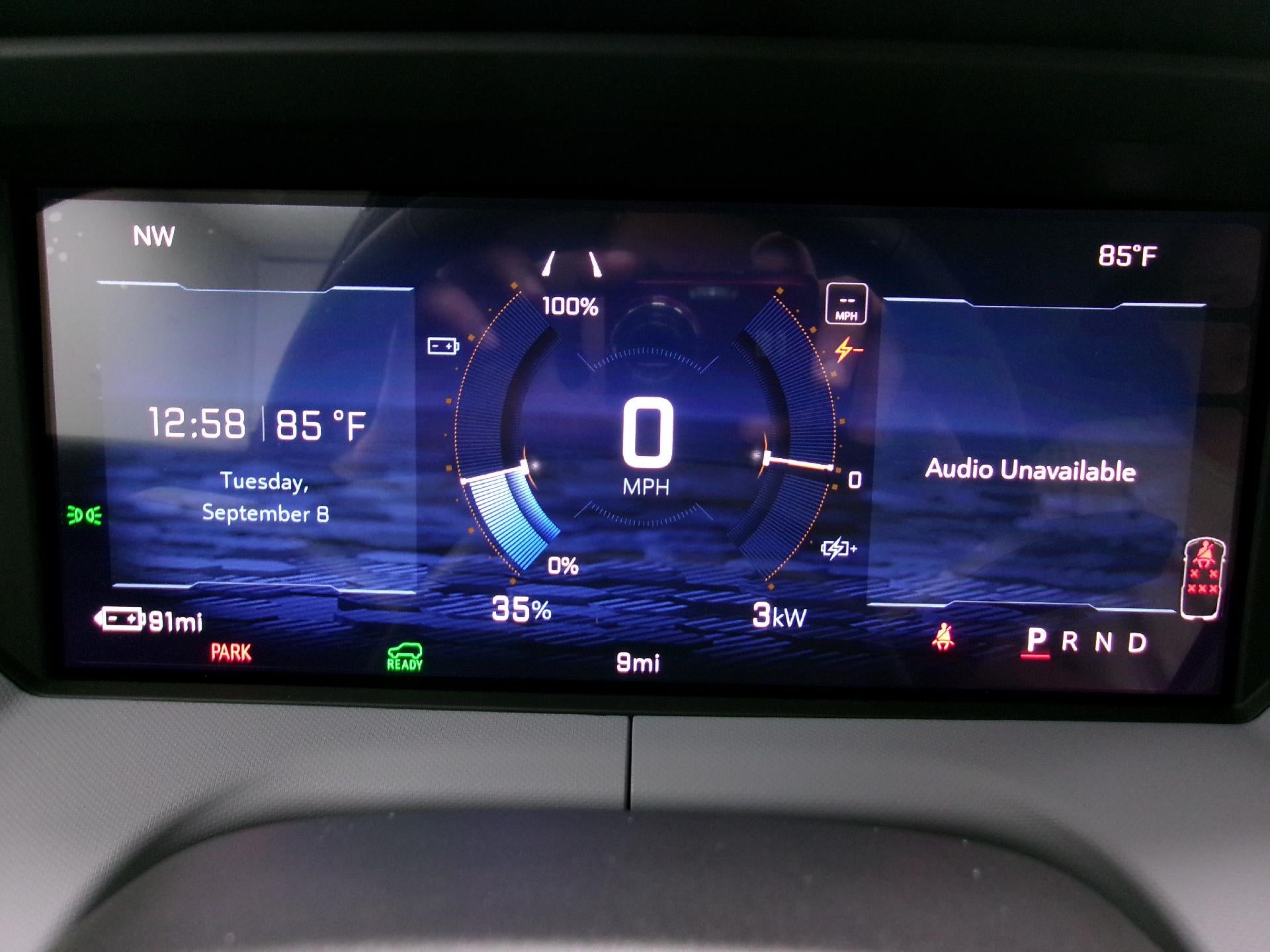 2027 Chevrolet Bolt FWD 4dr LT