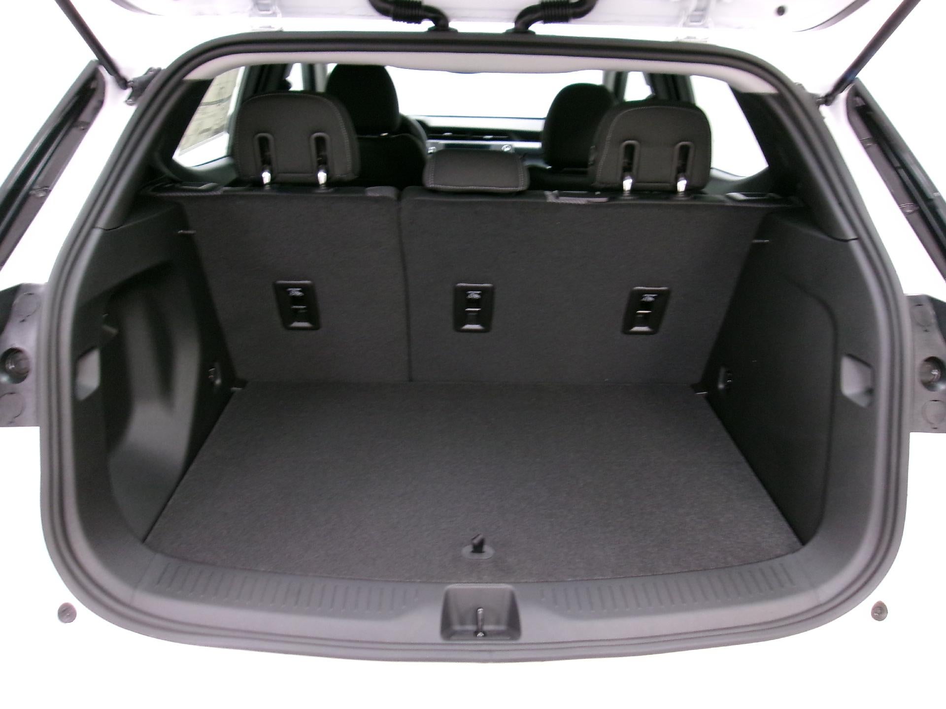 2027 Chevrolet Bolt FWD 4dr LT