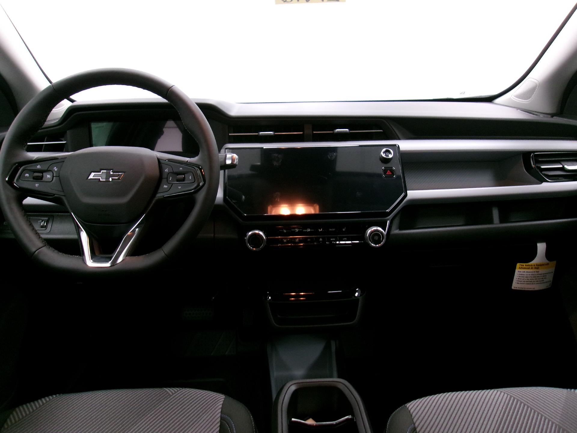 2027 Chevrolet Bolt FWD 4dr LT