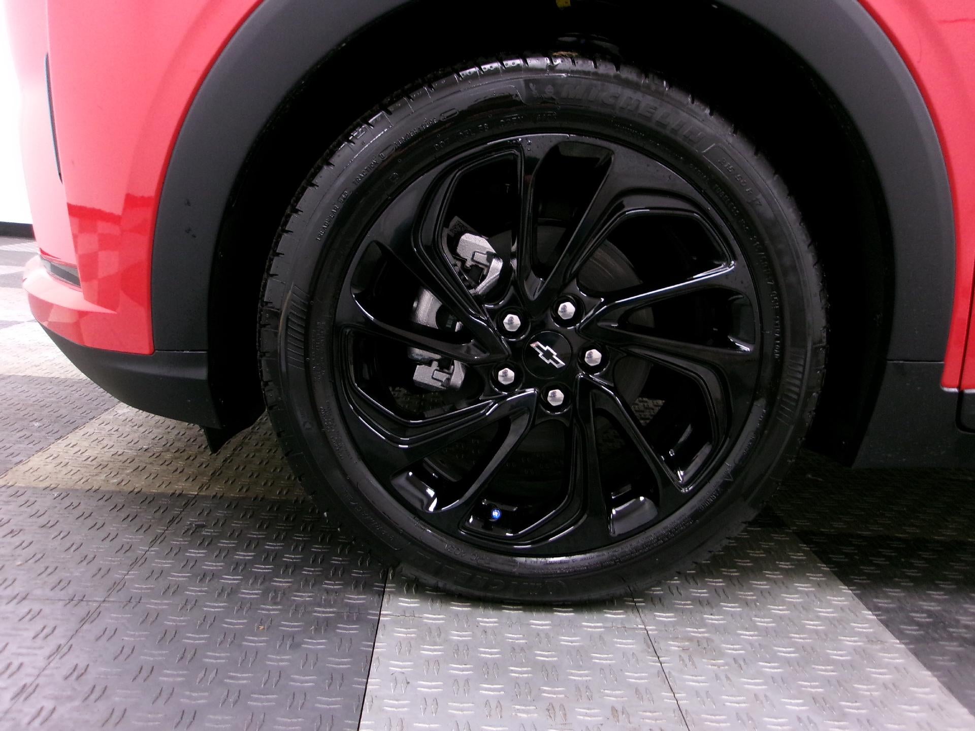 2027 Chevrolet Bolt FWD 4dr RS