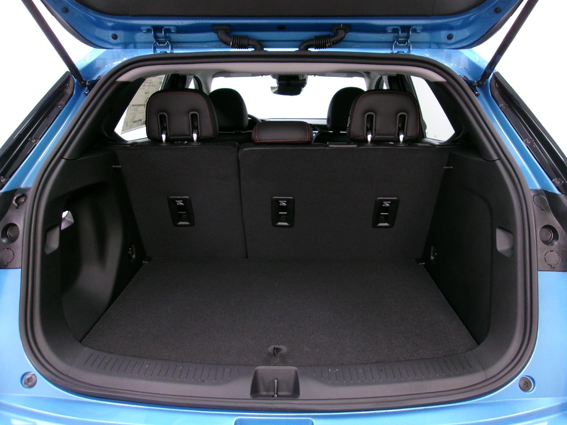 2027 Chevrolet Bolt FWD 4dr RS