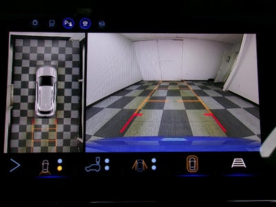 2027 Chevrolet Bolt FWD 4dr RS