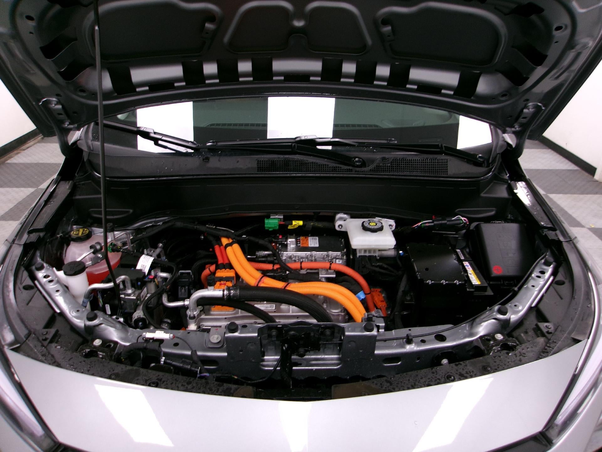 2027 Chevrolet Bolt FWD 4dr RS