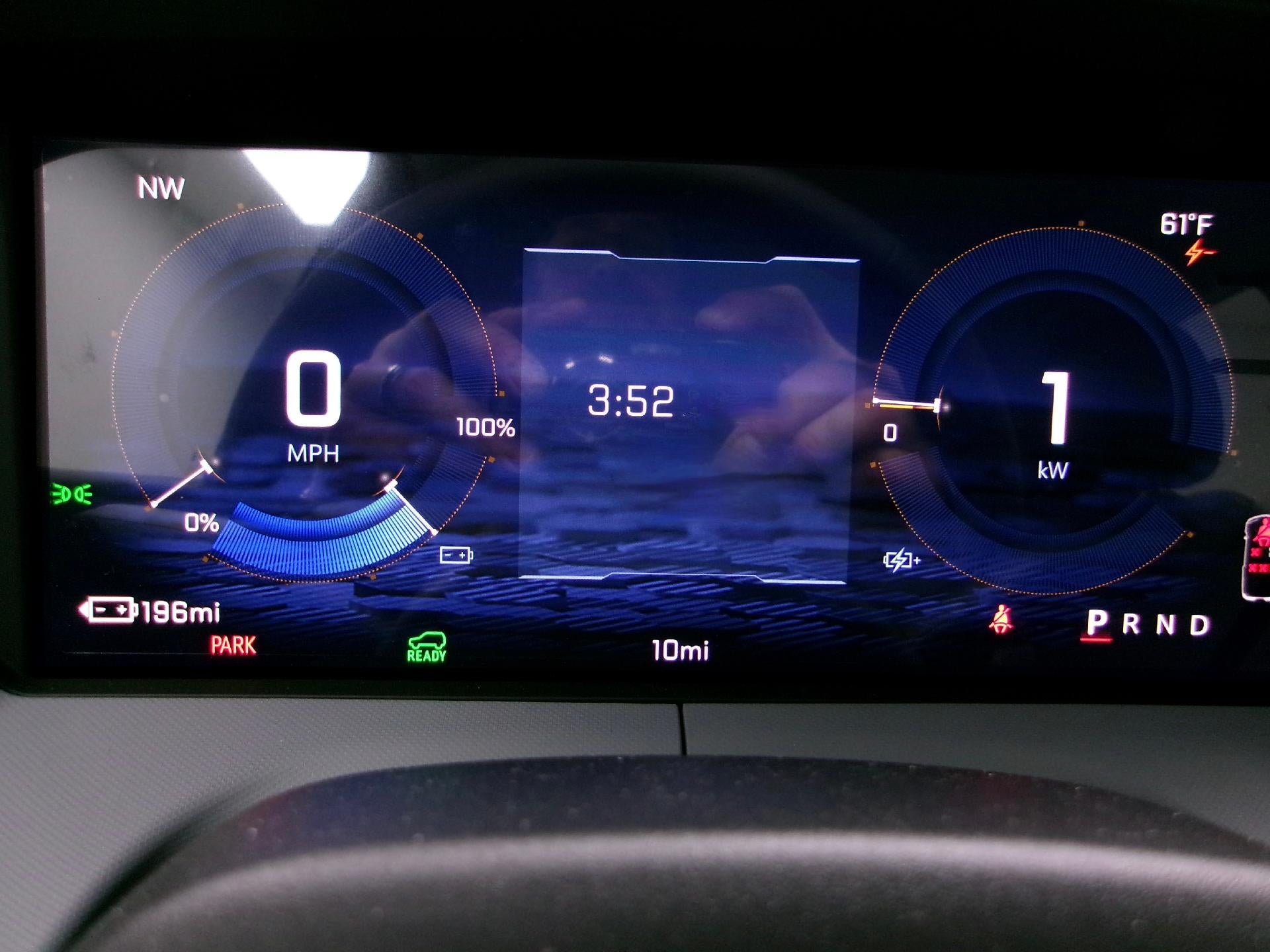 2027 Chevrolet Bolt FWD 4dr RS