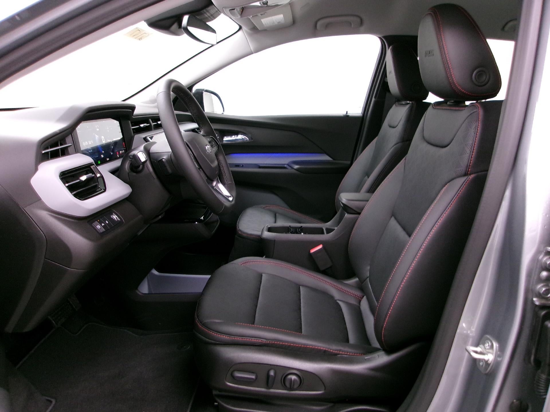 2027 Chevrolet Bolt FWD 4dr RS