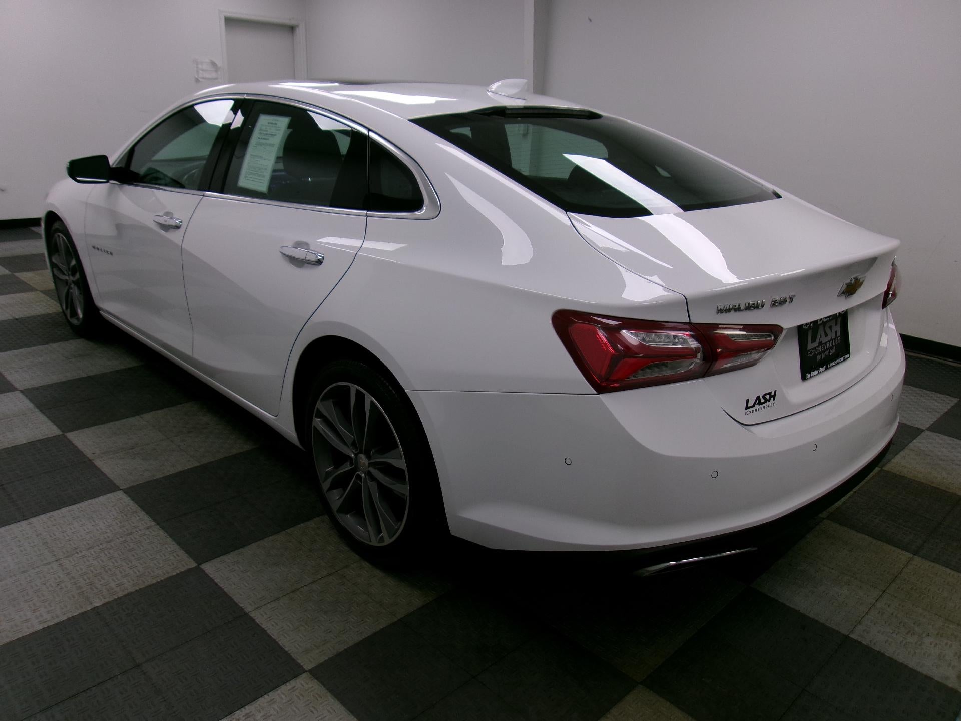 Used 2020 Chevrolet Malibu Premier with VIN 1G1ZE5SX8LF020409 for sale in Johnstown, OH