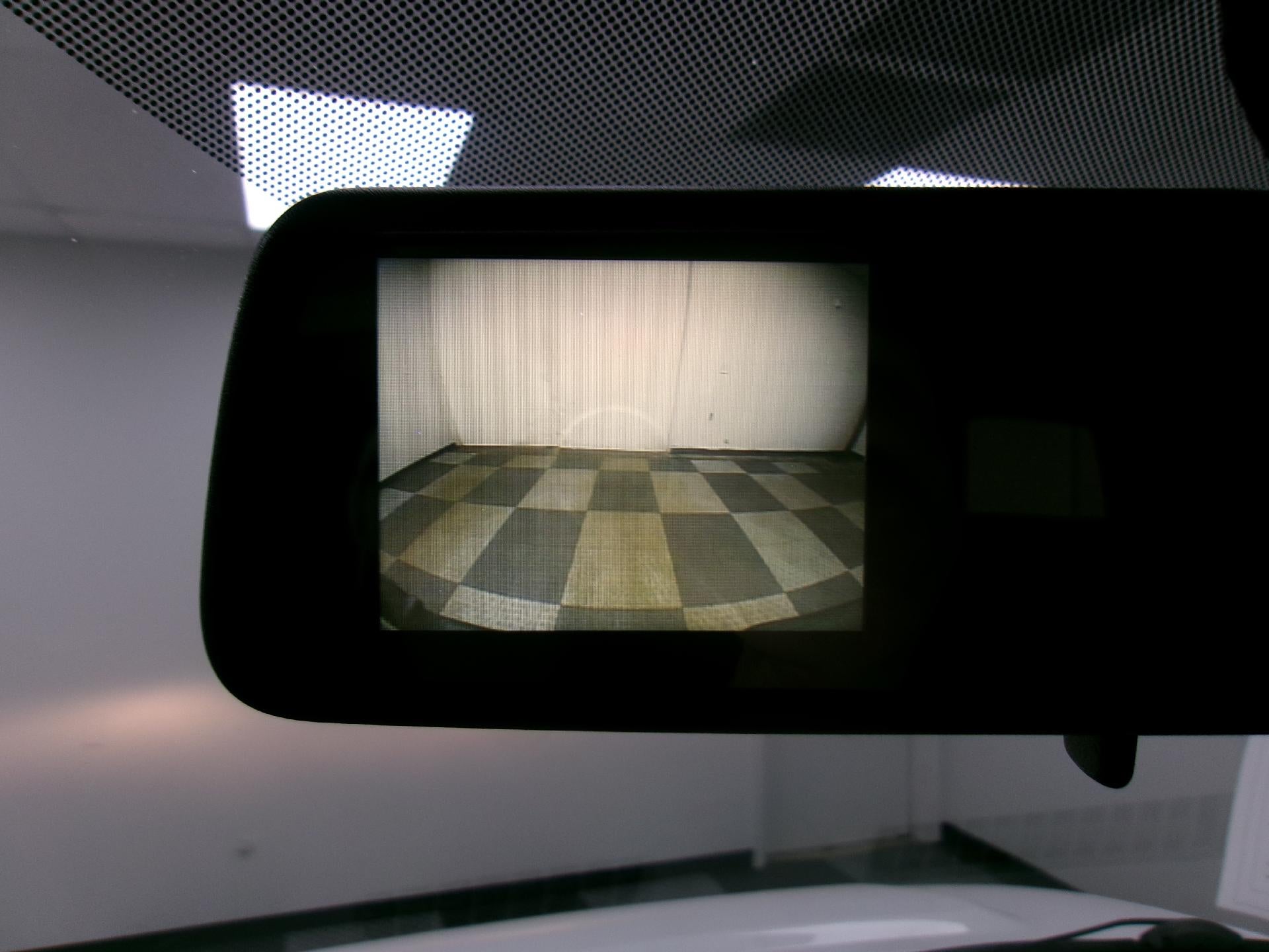 2013 Chevrolet Express Passenger 3500 3500 Regular Wheelbase Rear-Wheel Drive 1LT