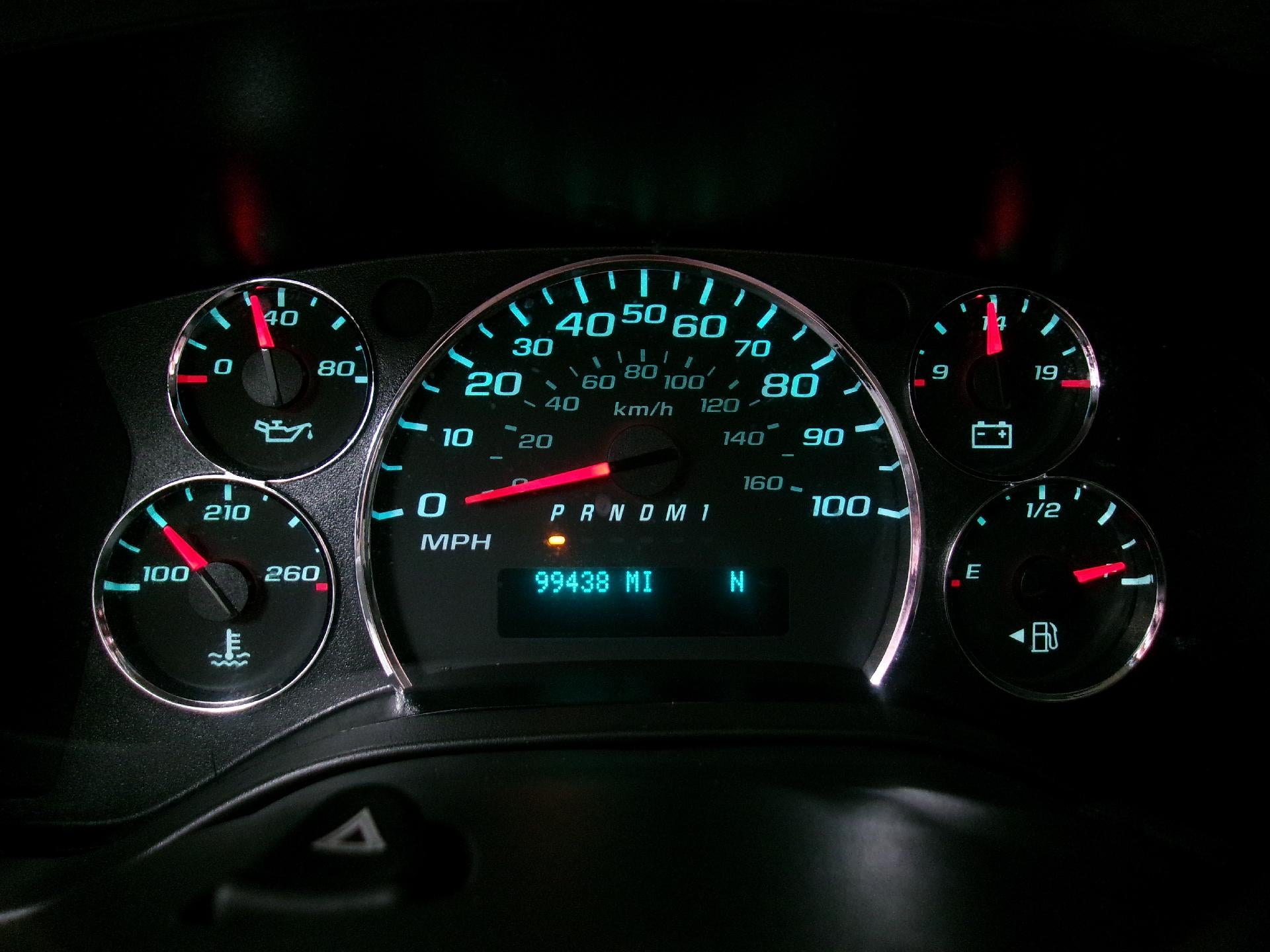 2013 Chevrolet Express Passenger 3500 3500 Regular Wheelbase Rear-Wheel Drive 1LT